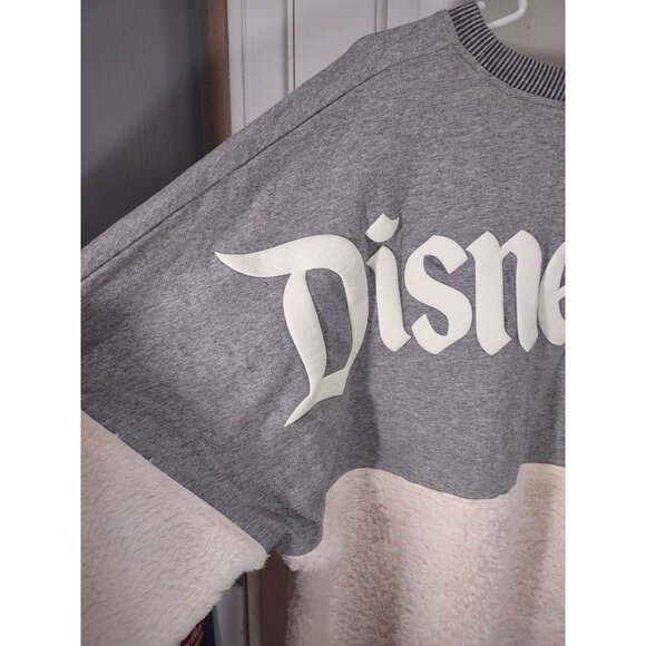 Walt Disneyland Resort Spirit Jersey XL Sherpa Fleece Fuzzy Heather Gray - Picture 6 of 7